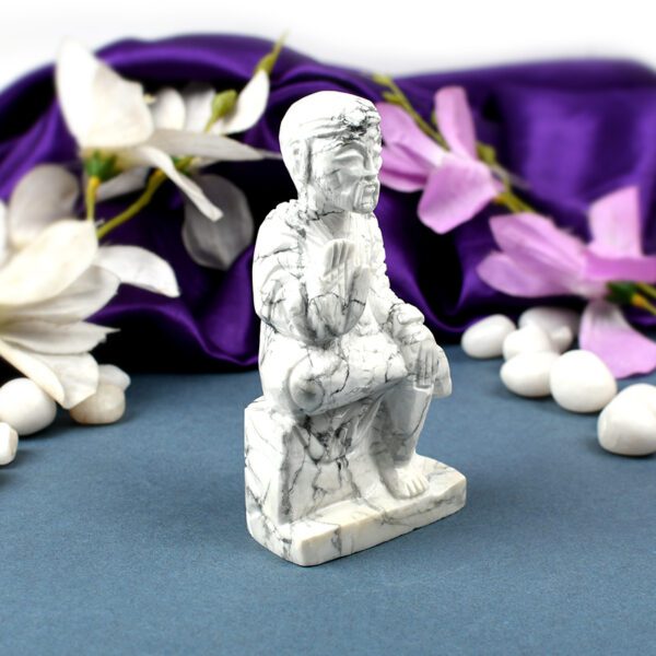 Sai Baba Statue In Howlite